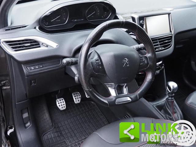 PEUGEOT 208 GT LINE finanziabile