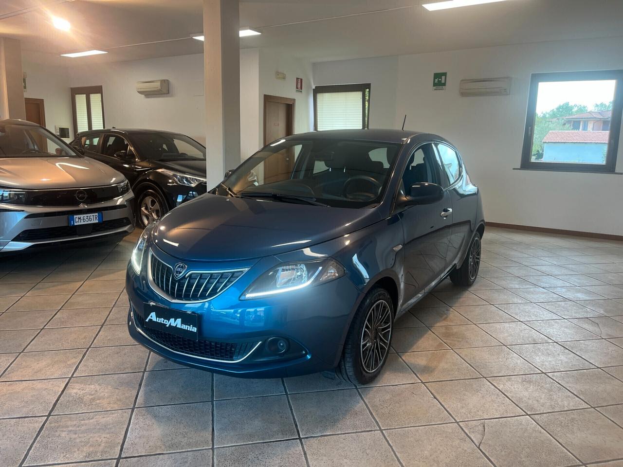 Lancia Ypsilon 1.0 FireFly 5 porte S&S Hybrid Silver Plus