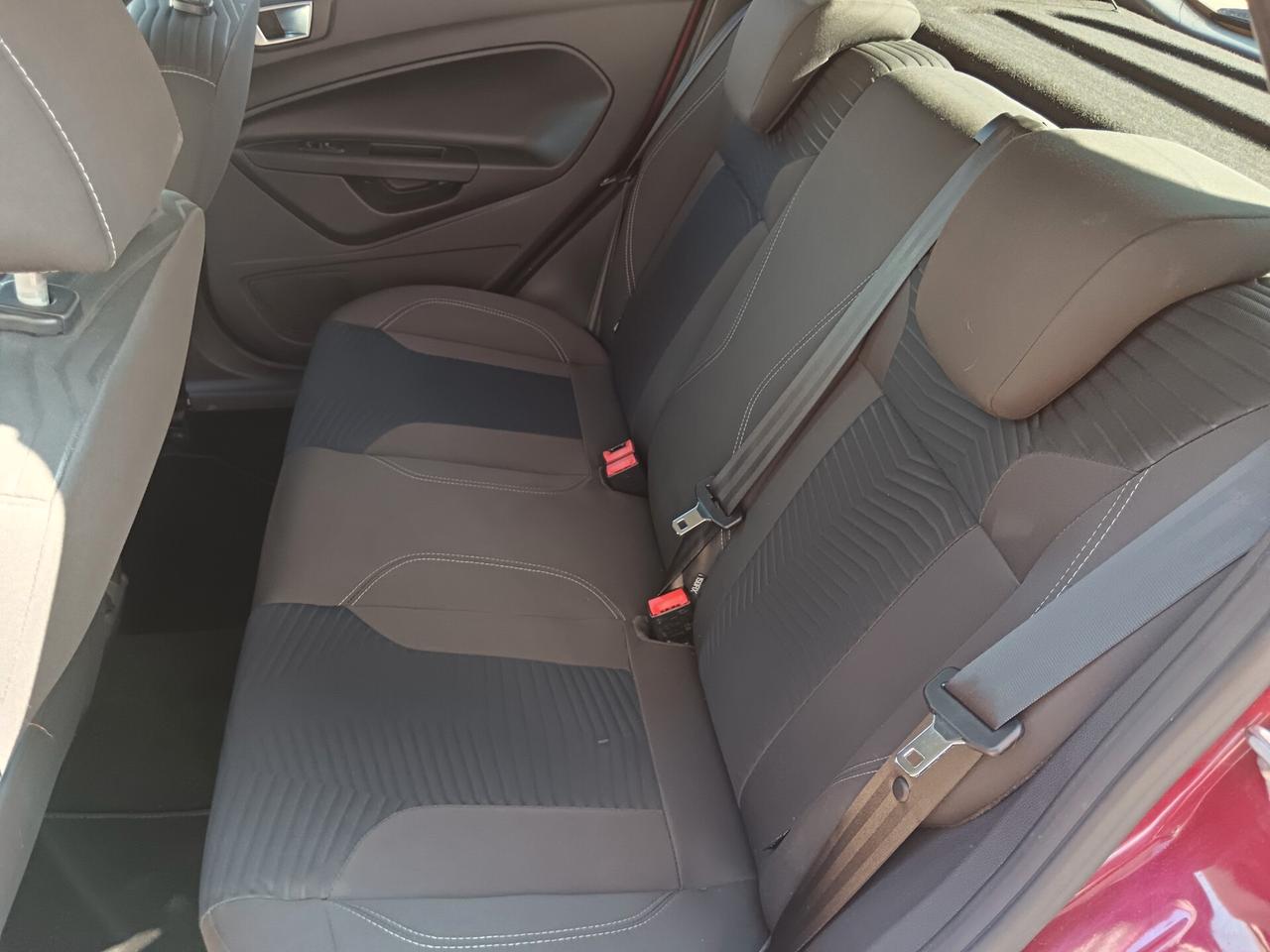 Ford Fiesta 1.4 5p. Bz.- GPL Titanium