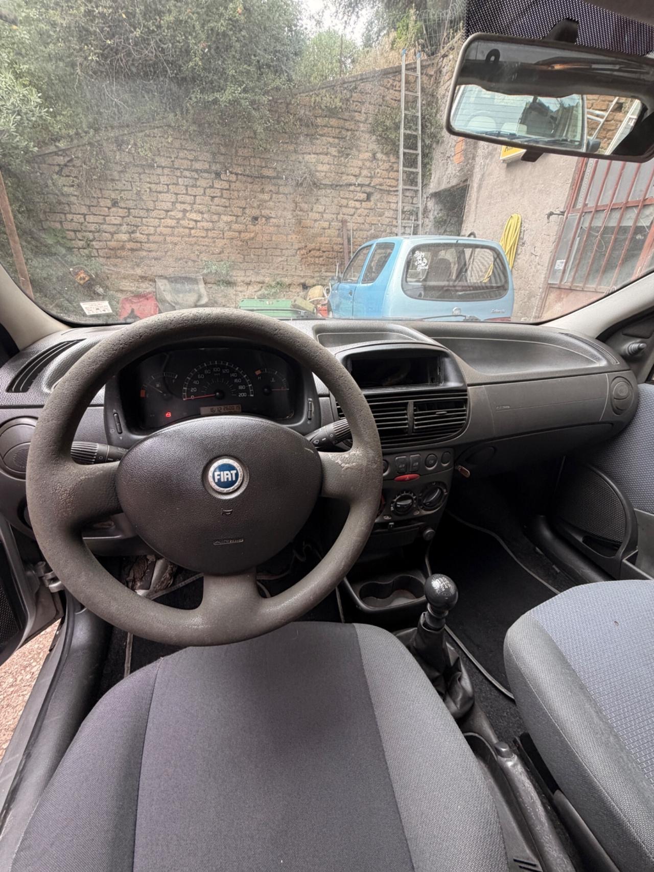 Fiat Punto 1.2 5 porte bConnect