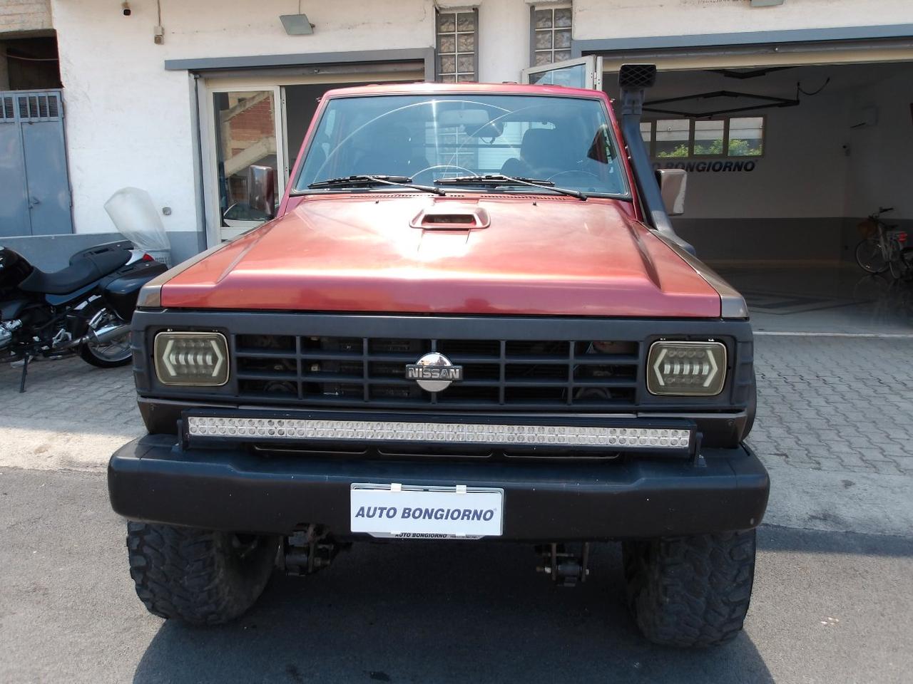 NISSAN Patrol TR 2.8TD **2 POSTI AUTOCARRO**