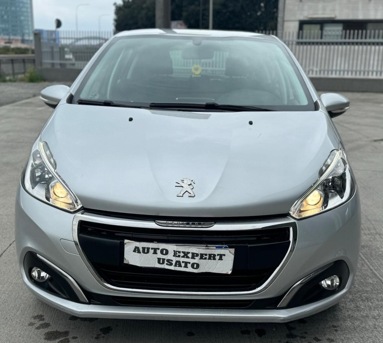 Peugeot 208 PureTech 82 5p. 2017 ok neopatentati