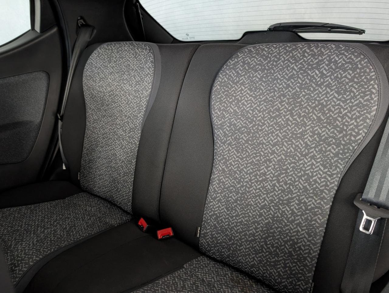 Lancia Ypsilon 1.0 Hybrid 70cv Silver