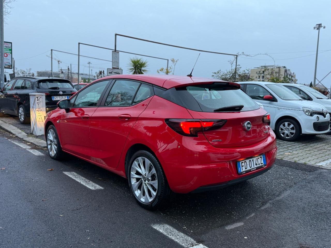 Opel Astra 1.4 150cv 5 porte berlina Sport Tourer Cosmo