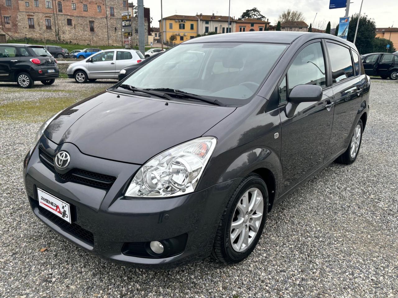 Toyota Corolla Verso 2.2 16V D-4D D-Cat