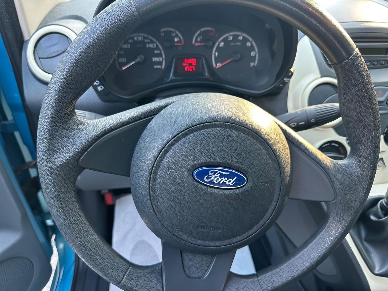 Ford Ka Ka+ 1.2 8V 69CV Titanium