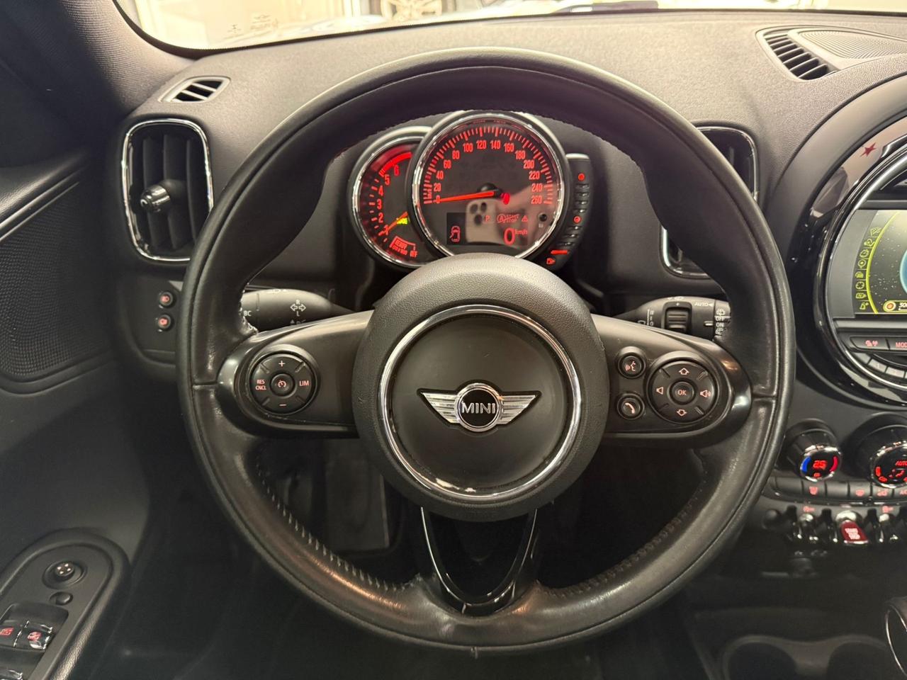 Mini Cooper D Countryman 2.0 ALL4 Automatica