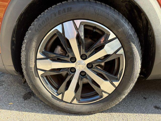 PEUGEOT 5008 BlueHDi 130 EAT8 GT