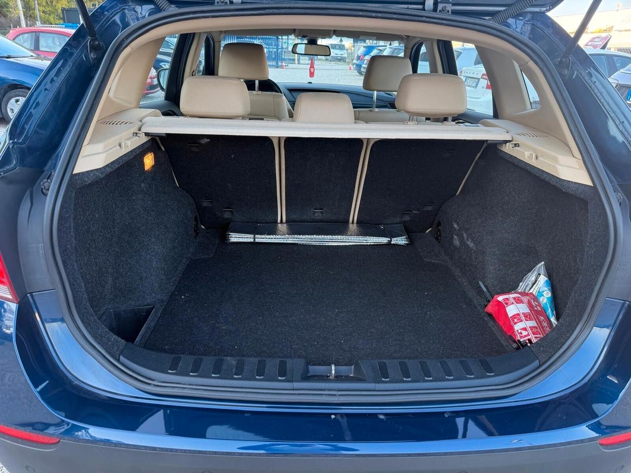 Bmw IX1 AG X1 VP31 5Q