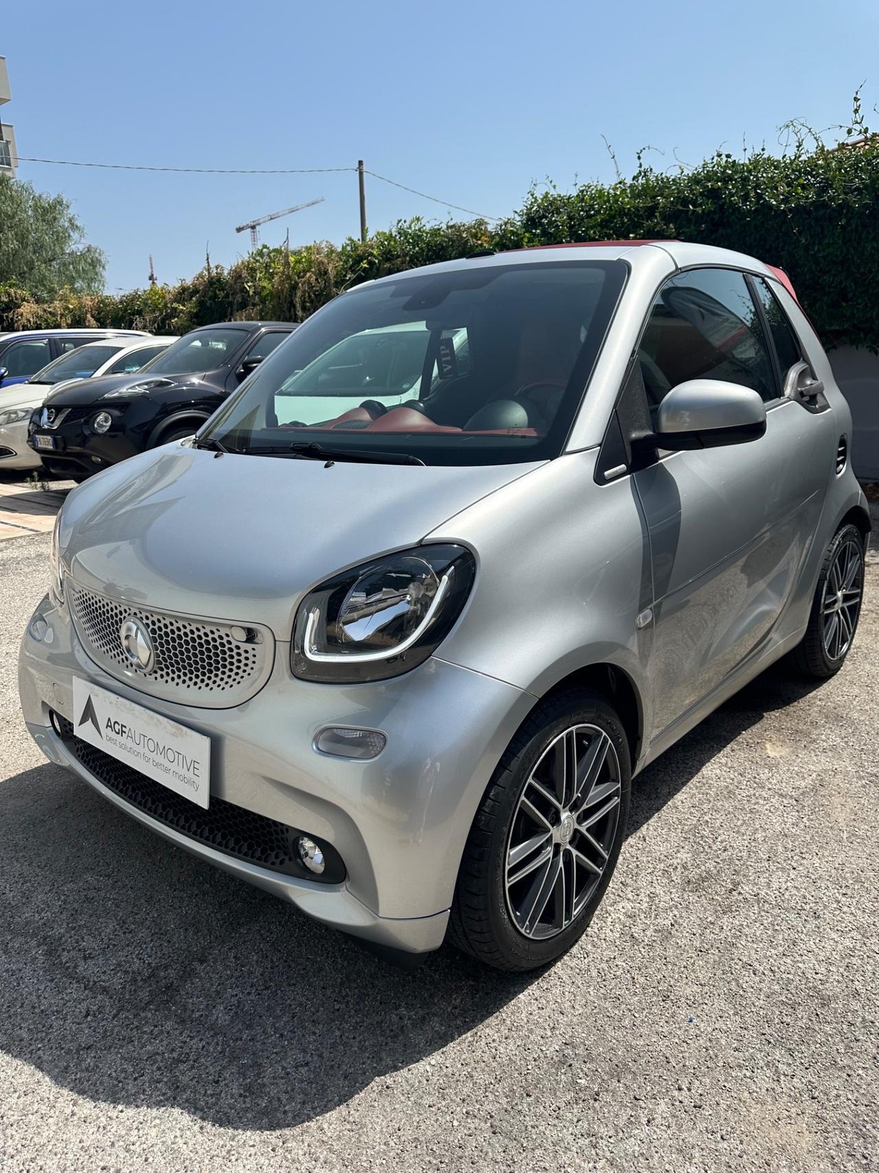 Smart ForTwo 90 0.9 T twinamic cabrio CHERRYWHITE