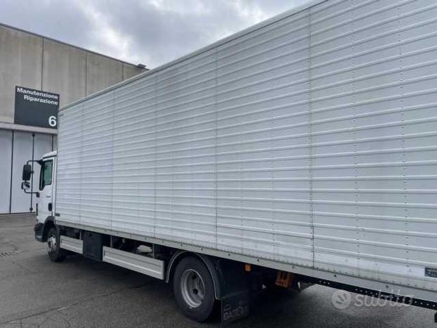 MAN TGL 8.220