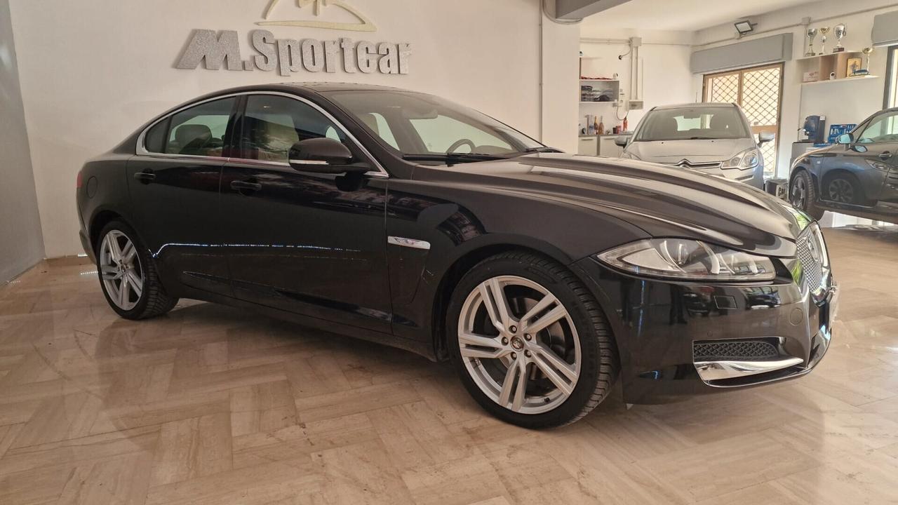 Jaguar XF 2.2 D 200 CV Premium Luxury