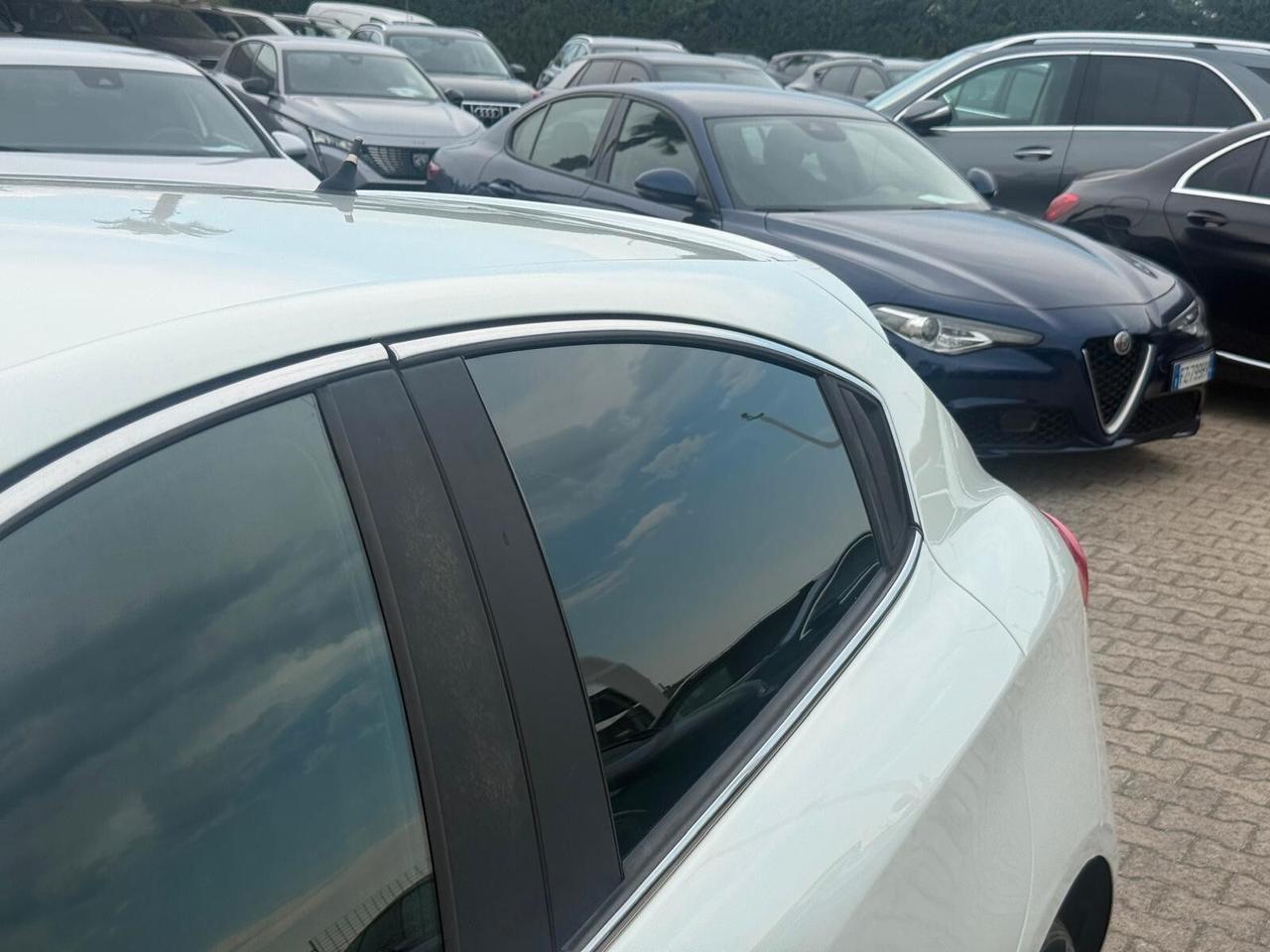 Alfa Giulietta 1.4 Turbo 120 CV BENZ-GPL Distinctive * Ok Neopatentati