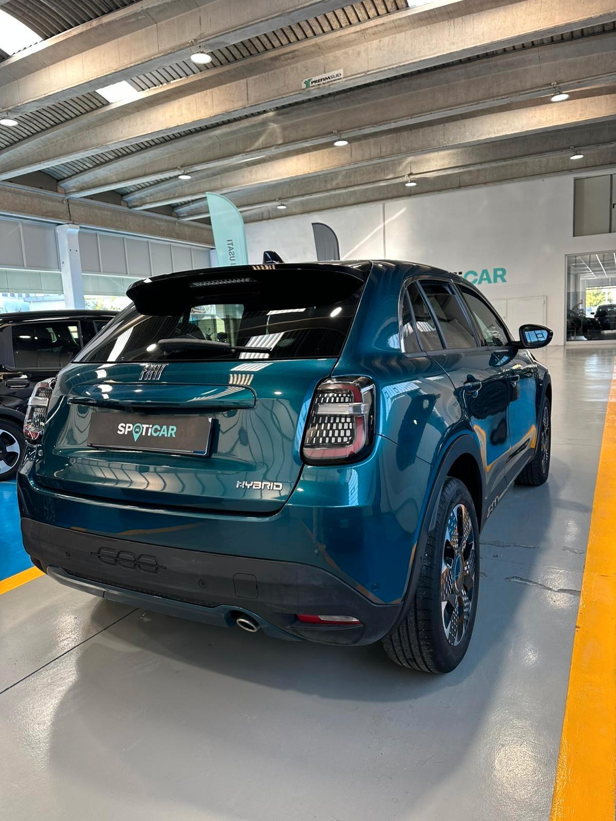 Fiat 600 Hybrid 110 CV DCT MHEV La Prima