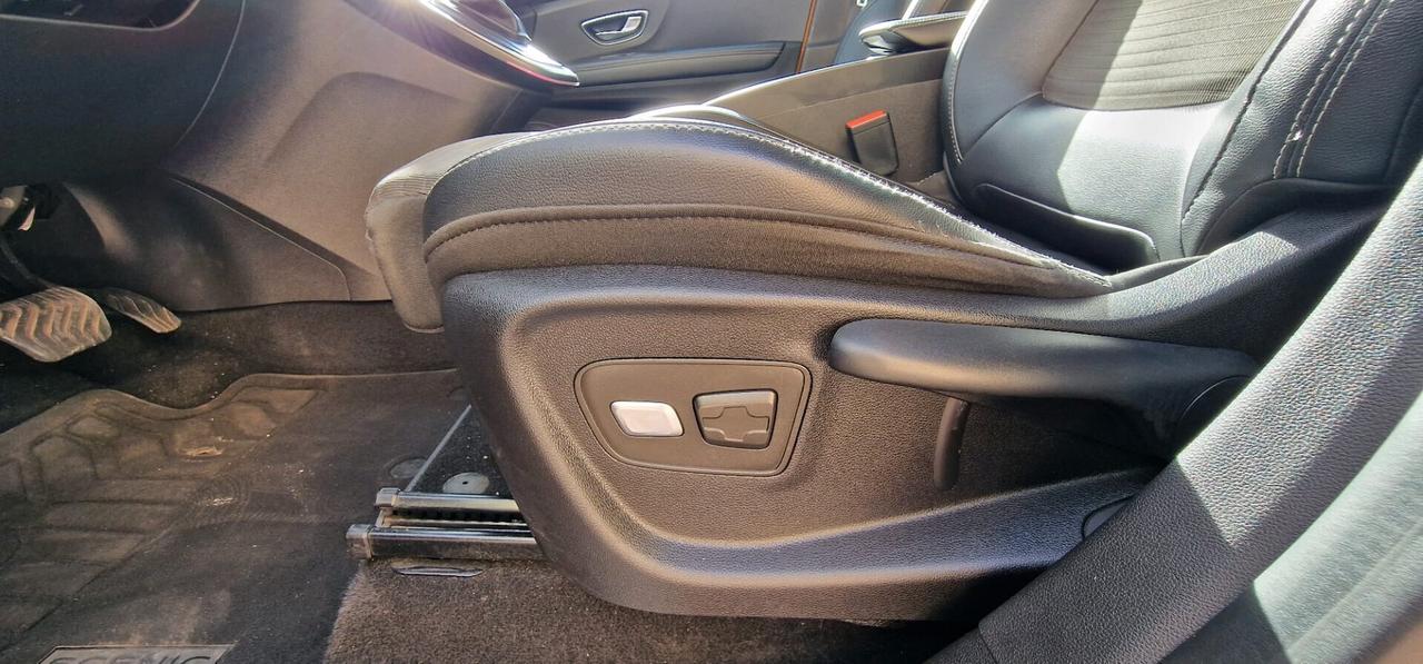 Renault Scénic XMod dCi 110 CV Start&Stop Energy Bose AUTOMATICA