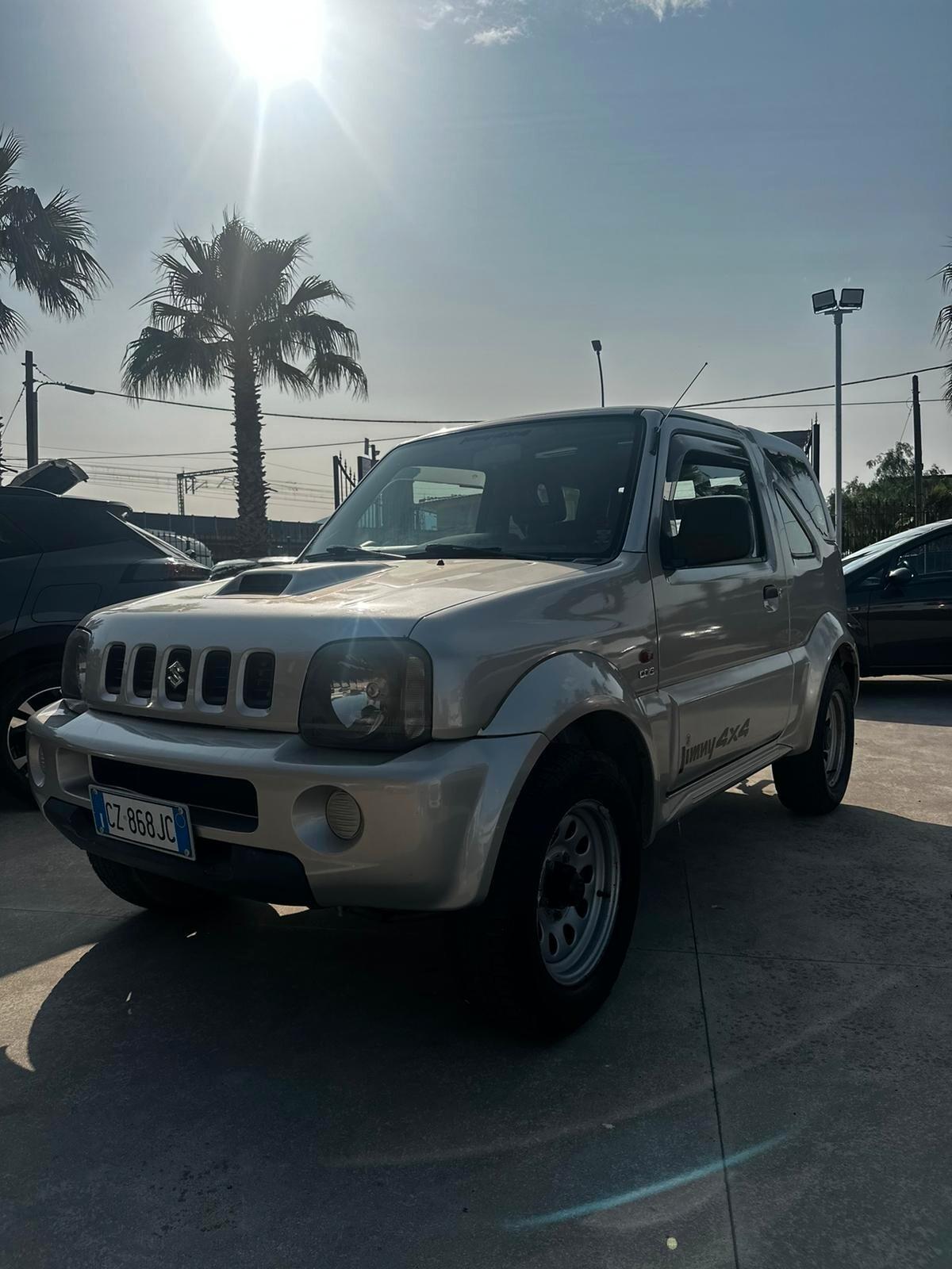 Suzuki Jimny 1.5 DDiS cat 4WD JLX