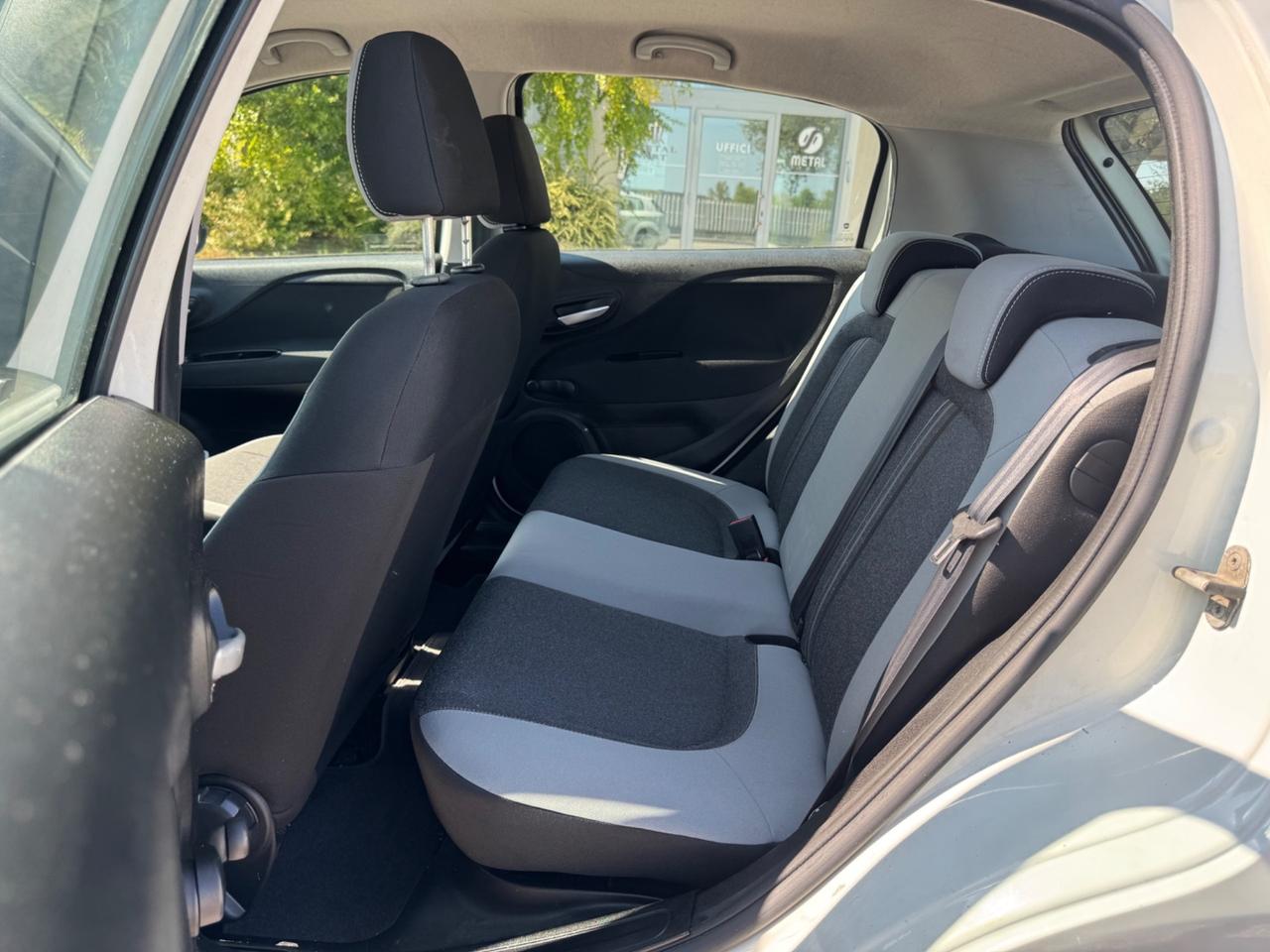 Fiat Punto 1.4 8V 5 porte Easypower