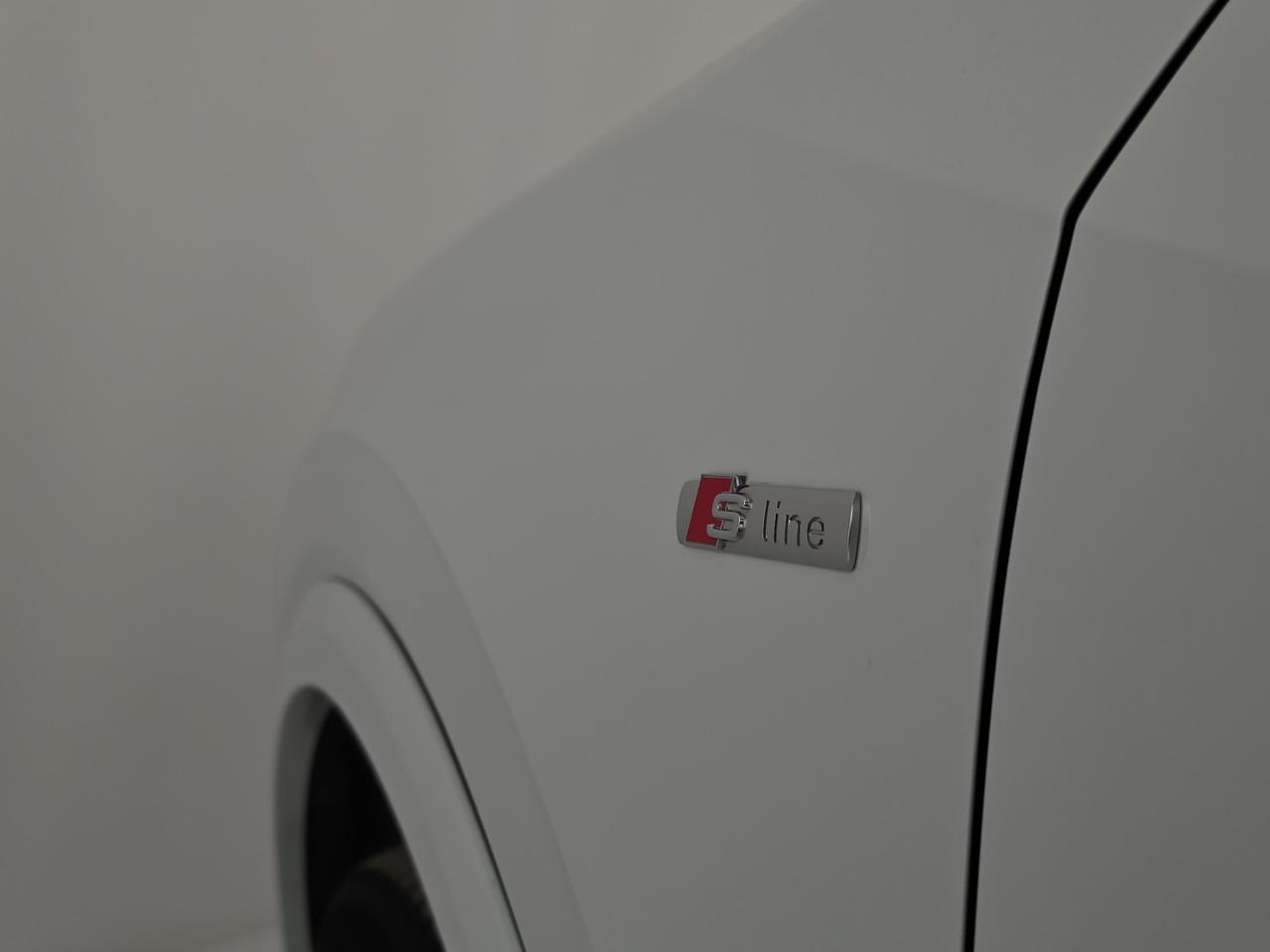Audi Q2 35 1.5 tfsi s line edition s-tronic