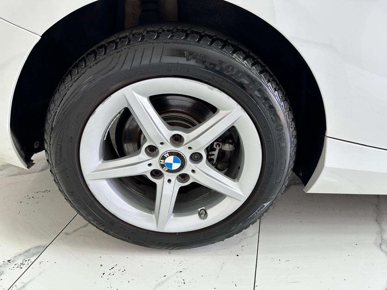 Bmw 116d 3p. -NAVI-NEOPATENTATI OK-GARANTITA -2015