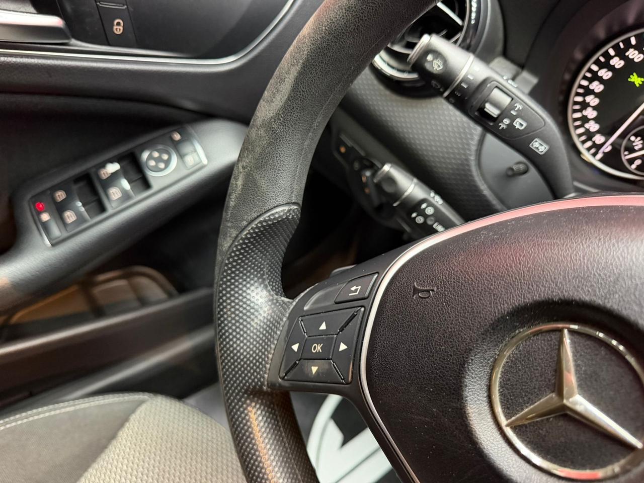 Mercedes-benz A 180 CDI Automatic Premium UNICO PROPRIETARIO OK NEOPATENTATI