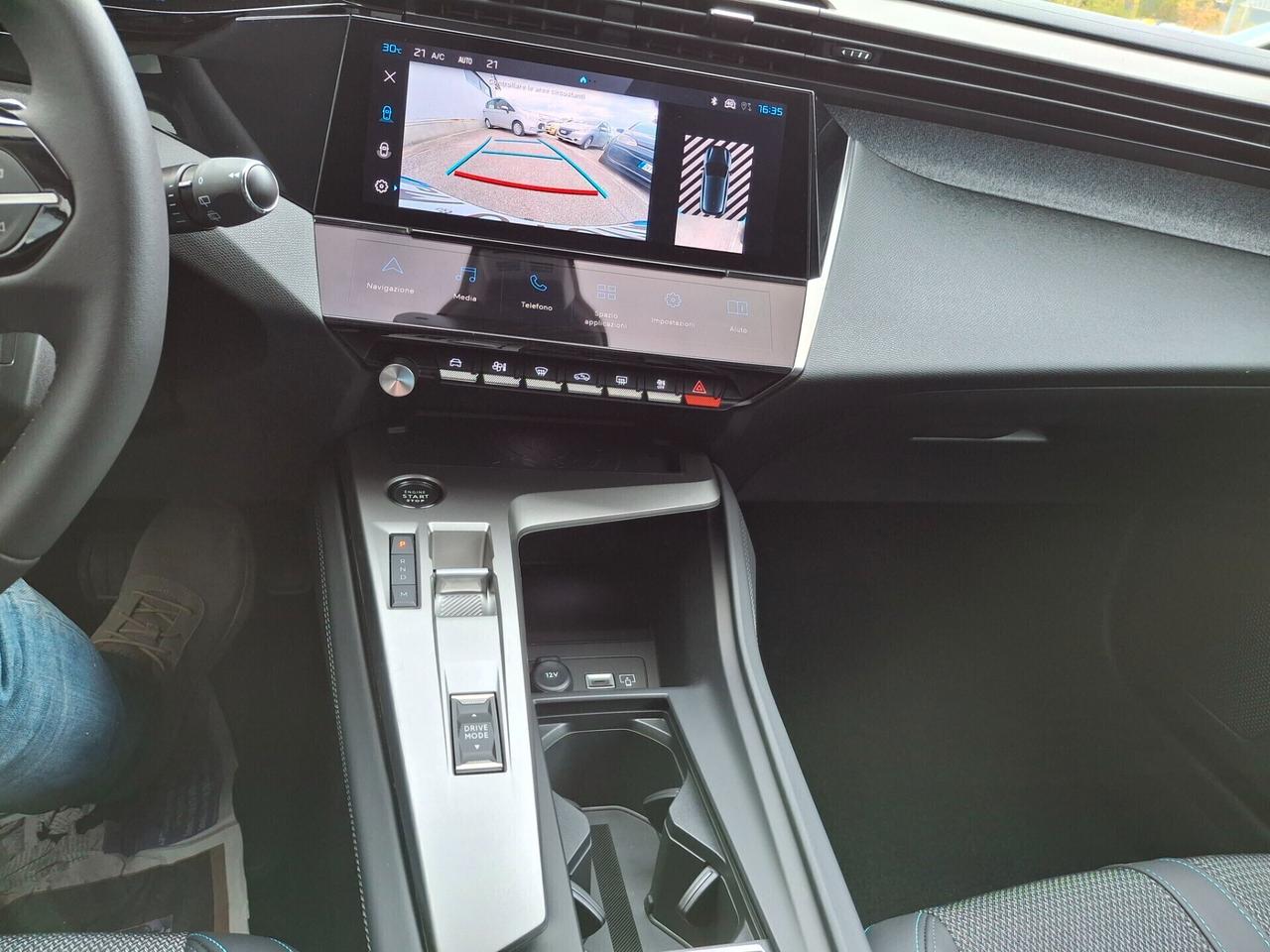 Peugeot 308 BlueHDi 130. Allure Pack