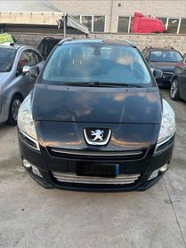 Peugeot 5008 1.6 HDi 112CV Access