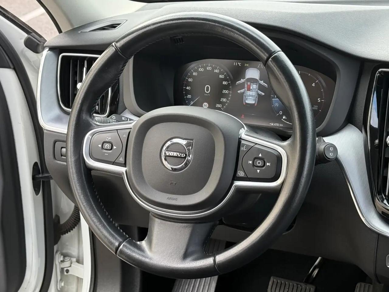 Volvo XC 60 XC60 B4 (d) R-design