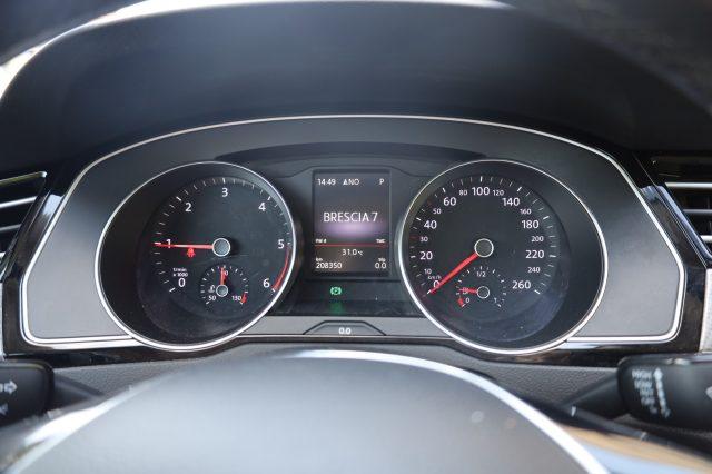 VOLKSWAGEN Passat Alltrack 2.0 BiTDI 240CV 4MOTION DSG Executive LED Pelle E6