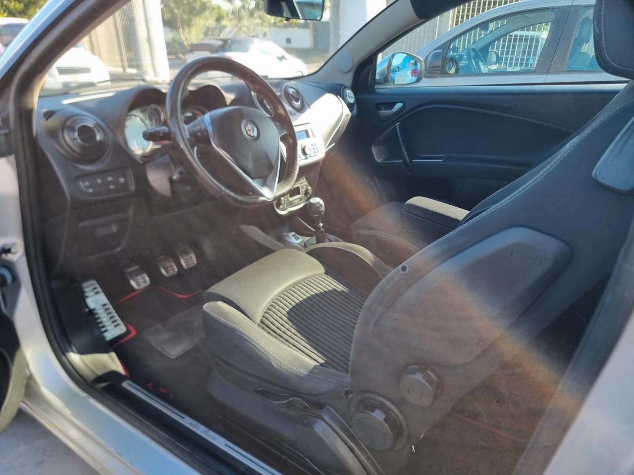 Alfa Romeo MiTo 1.3 JTDm-2 95 CV S&S Distinctive