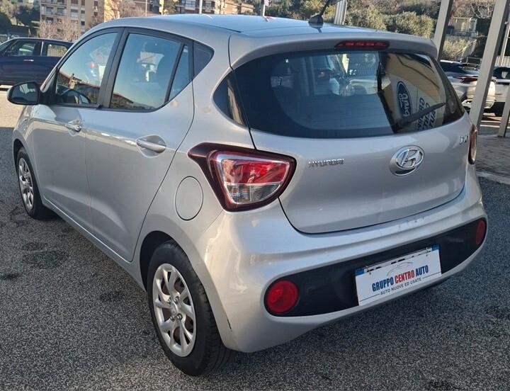 Hyundai i10 1.0 MPI - 2018