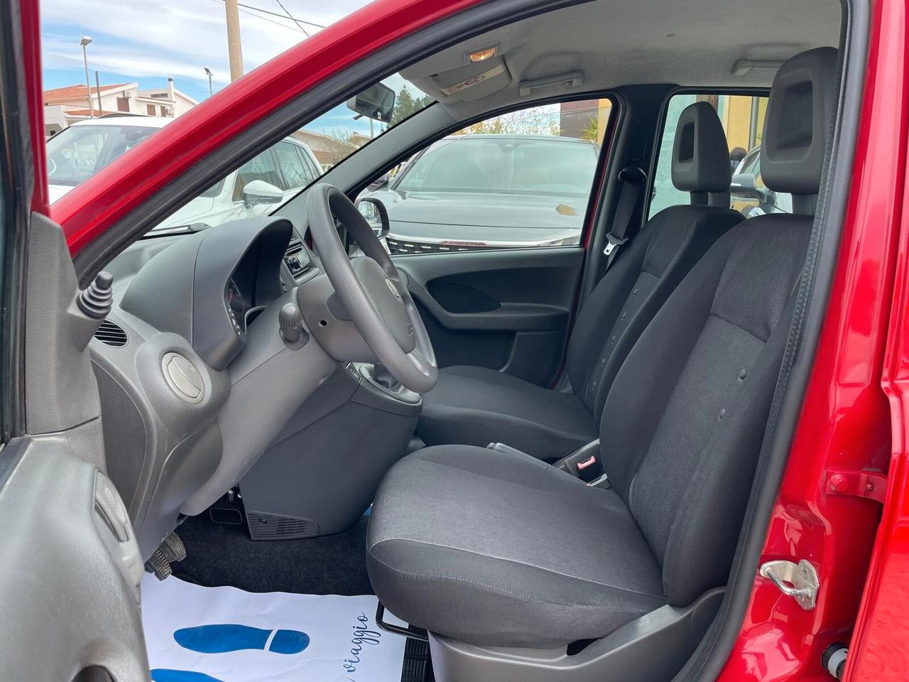 FIAT PANDA 1.2 B - 2011