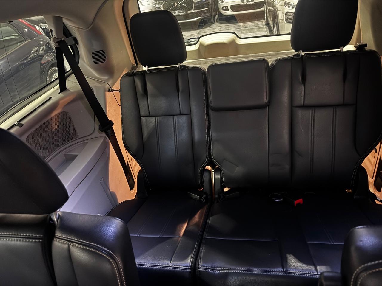 Lancia Voyager 2.8 Turbodiesel Gold 163 CV