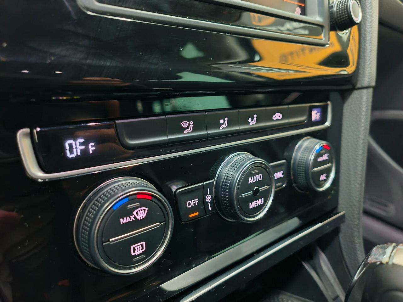 Volkswagen Golf 1.6 TDI 5p. Highline BlueMotion Technology