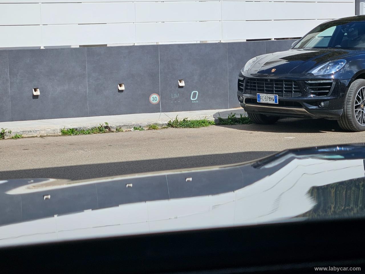 MERCEDES-BENZ GLC 220 d 4Matic Coupé AMG Line PREMIUM Plus