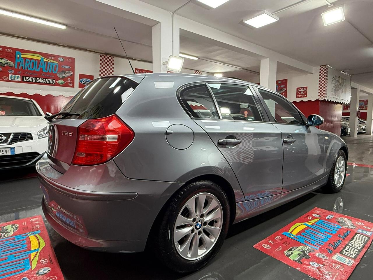 Bmw 118d 2.0 143cv Eletta DPF - 2009