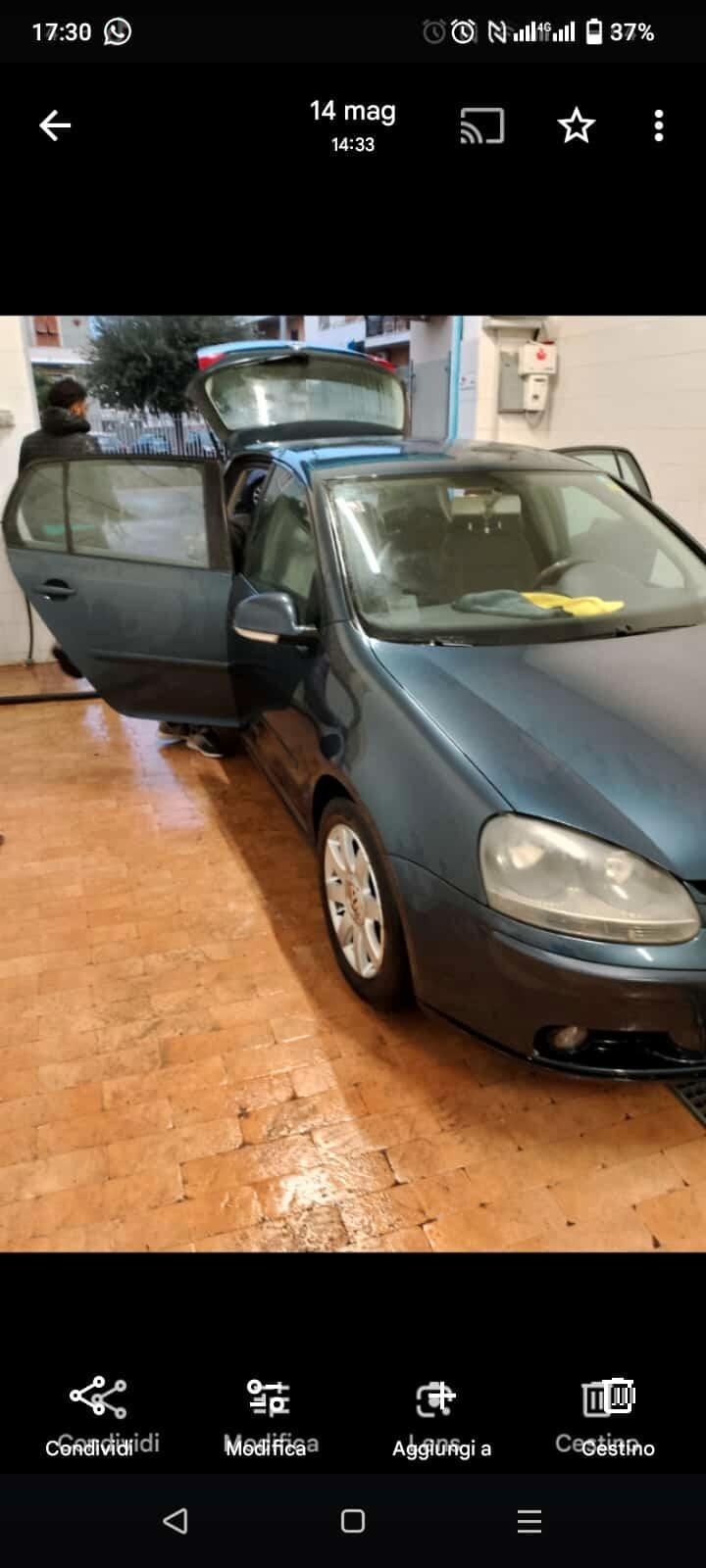 2 Volkswagen Golf 2.0 16V TDI 5p. Sportline