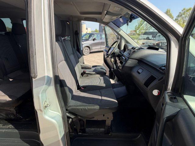 MERCEDES-BENZ Vito 2.2 113 CDI Mixto Vetrato Compact Motore Nuovo