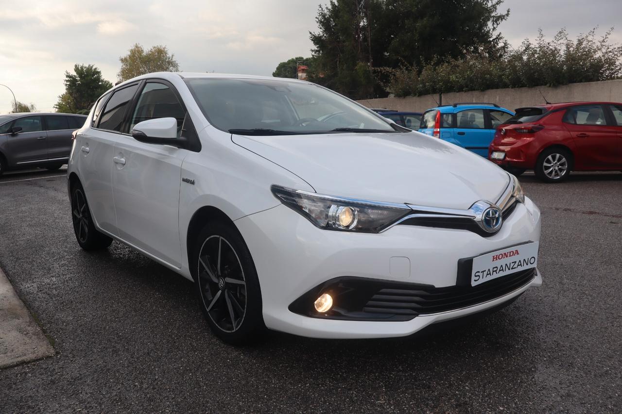 Toyota Auris 1.8 Hybrid Style