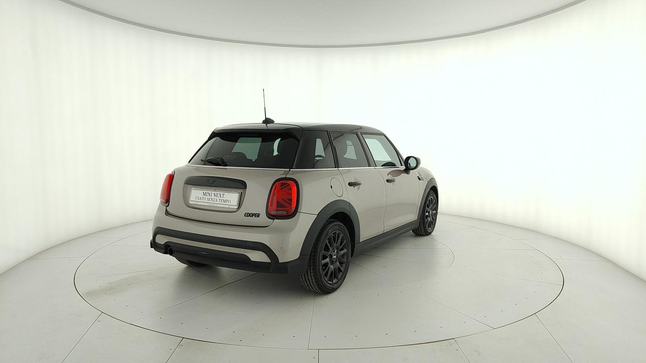 MINI Mini IV F55 2021 5p - Mini 5p 1.5 Cooper Classic auto