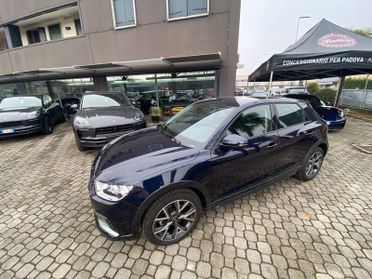 Audi A1 citycarver 30 TFSI S tronic