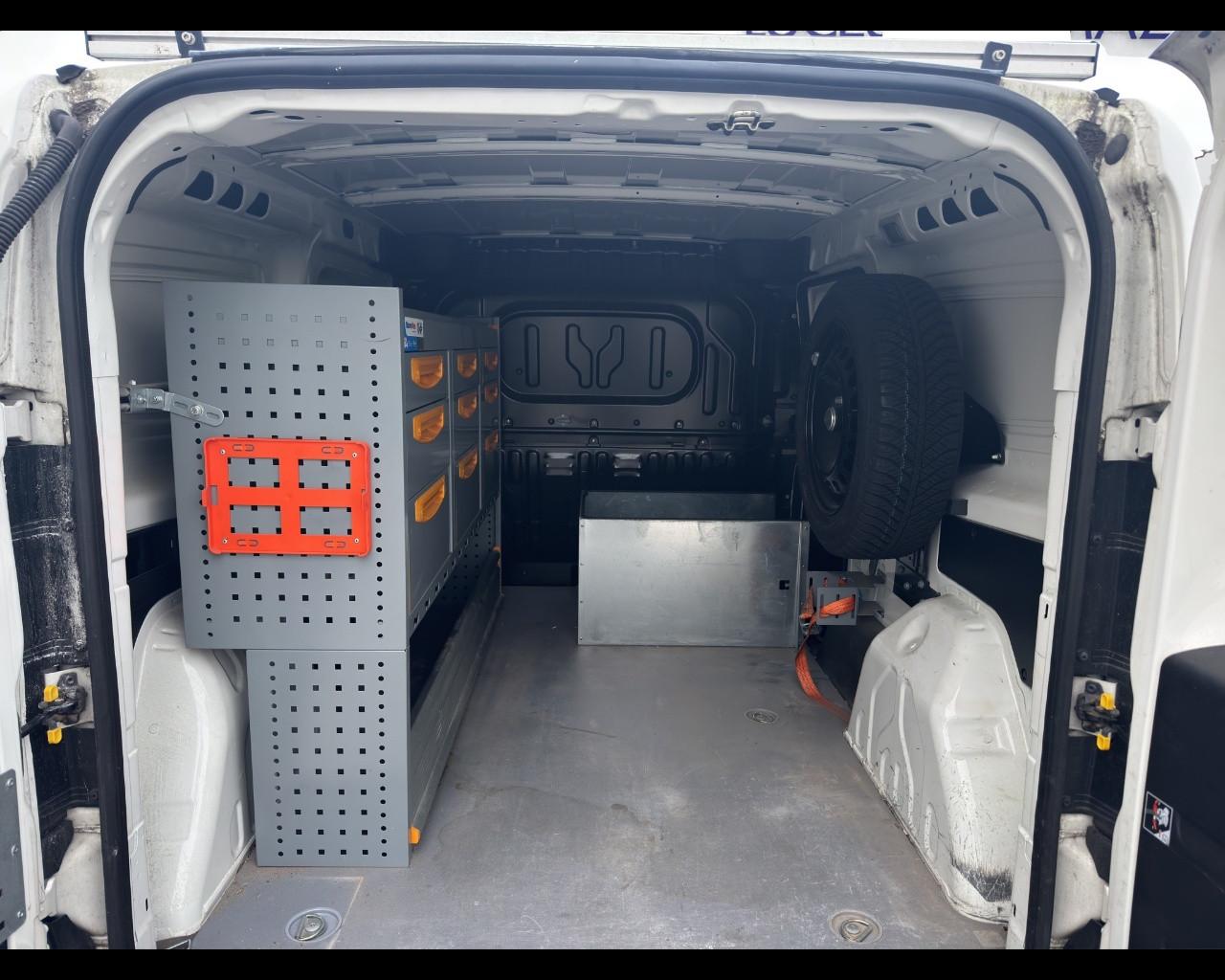 FIAT Doblò 3ª serie - Doblò 1.4 T-Jet Natural Power PL-TN Cargo Maxi Lamierato SX