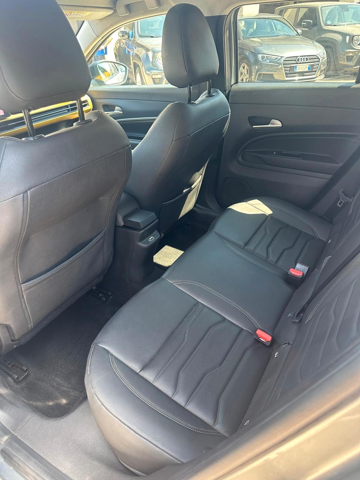 Jeep Avenger 1.2 Turbo 100 CV Summit