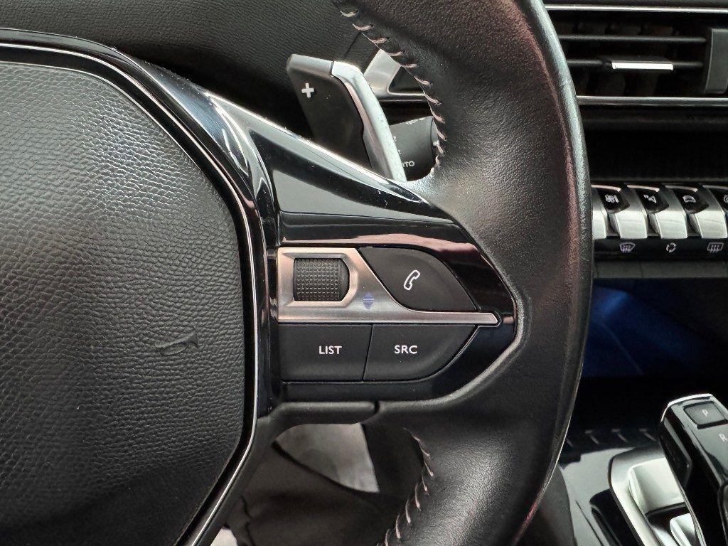 Peugeot 3008 BlueHDi 130cv Navi Cockpit Carplay Soli 90000 km