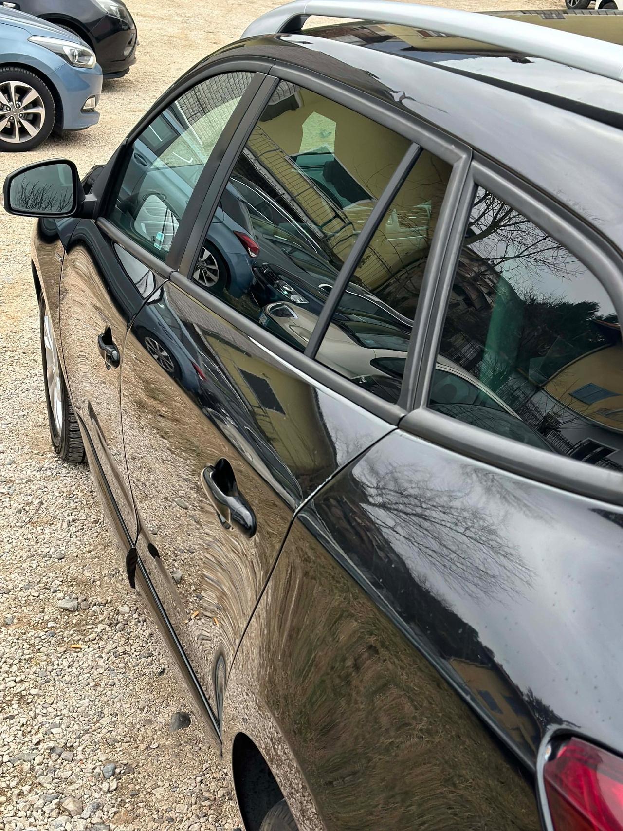 Renault MEGANE dCi 110CV SPORTTOUR LIMITED EU6B