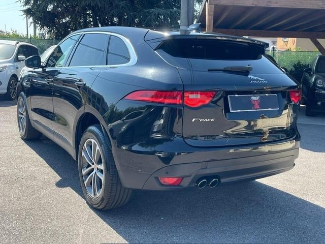 Jaguar F-Pace 2.0 D 180 CV AWD aut. Prestige