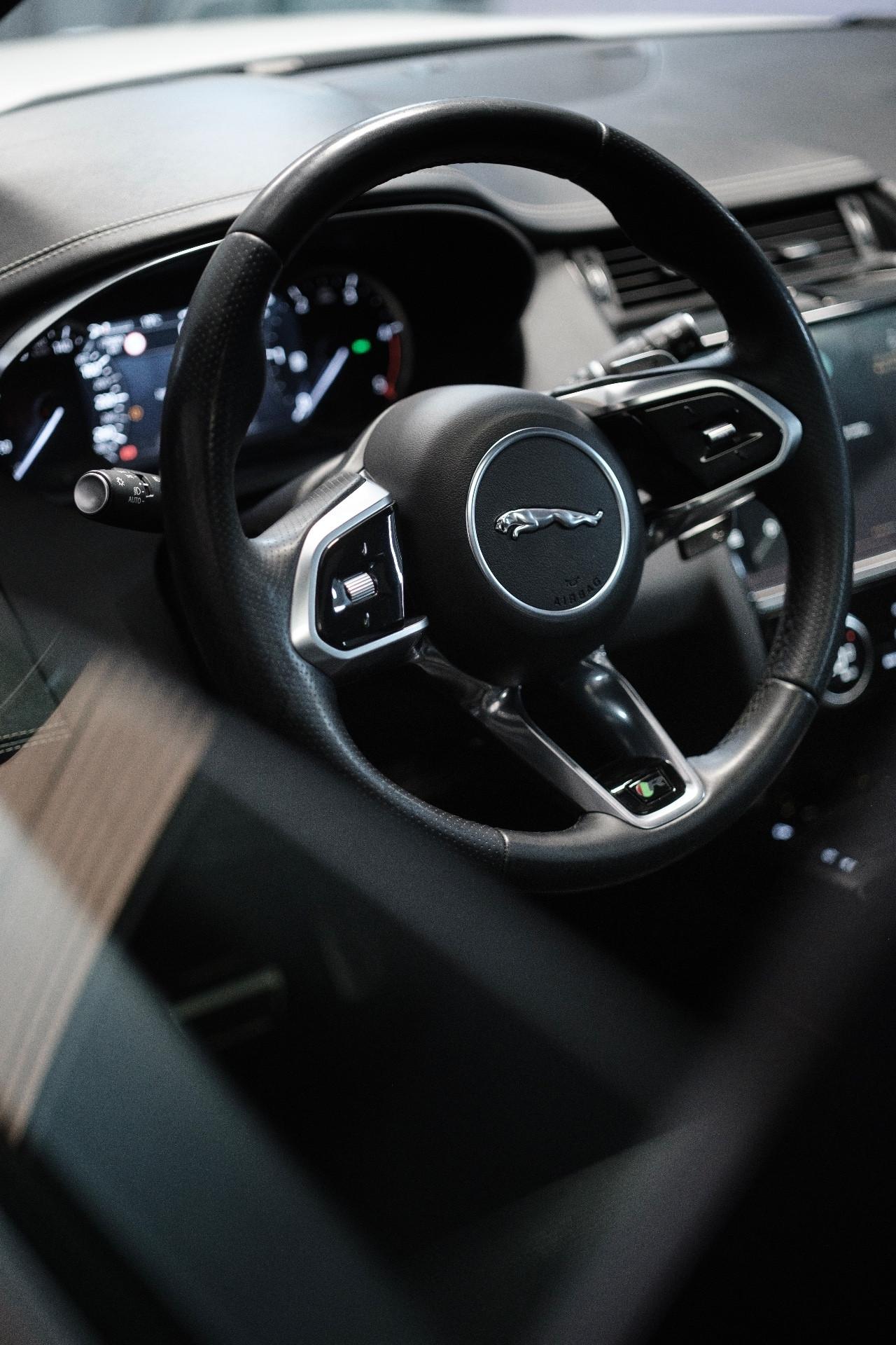 Jaguar E-Pace 2.0D I4 163 CV AWD Auto R-Dynamic HSE