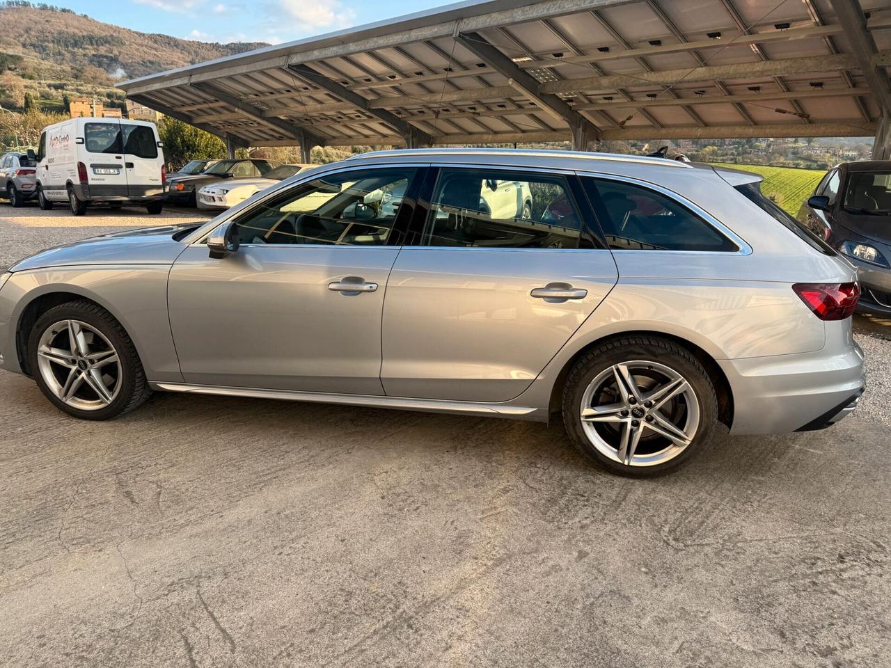 Audi A4 Avant 40 TDI S tronic Business
