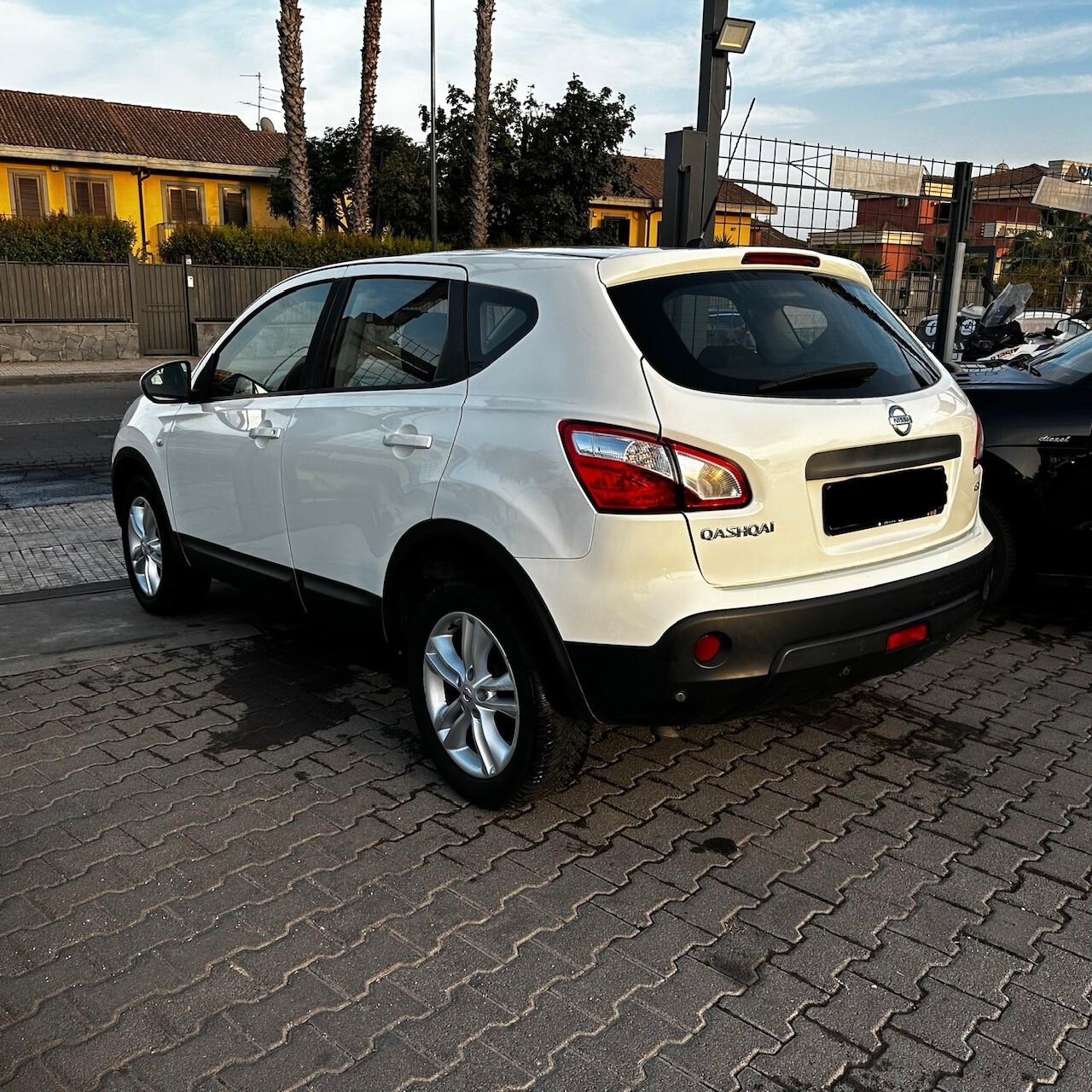 Nissan Qashqai 1.6 dCi DPF Visia