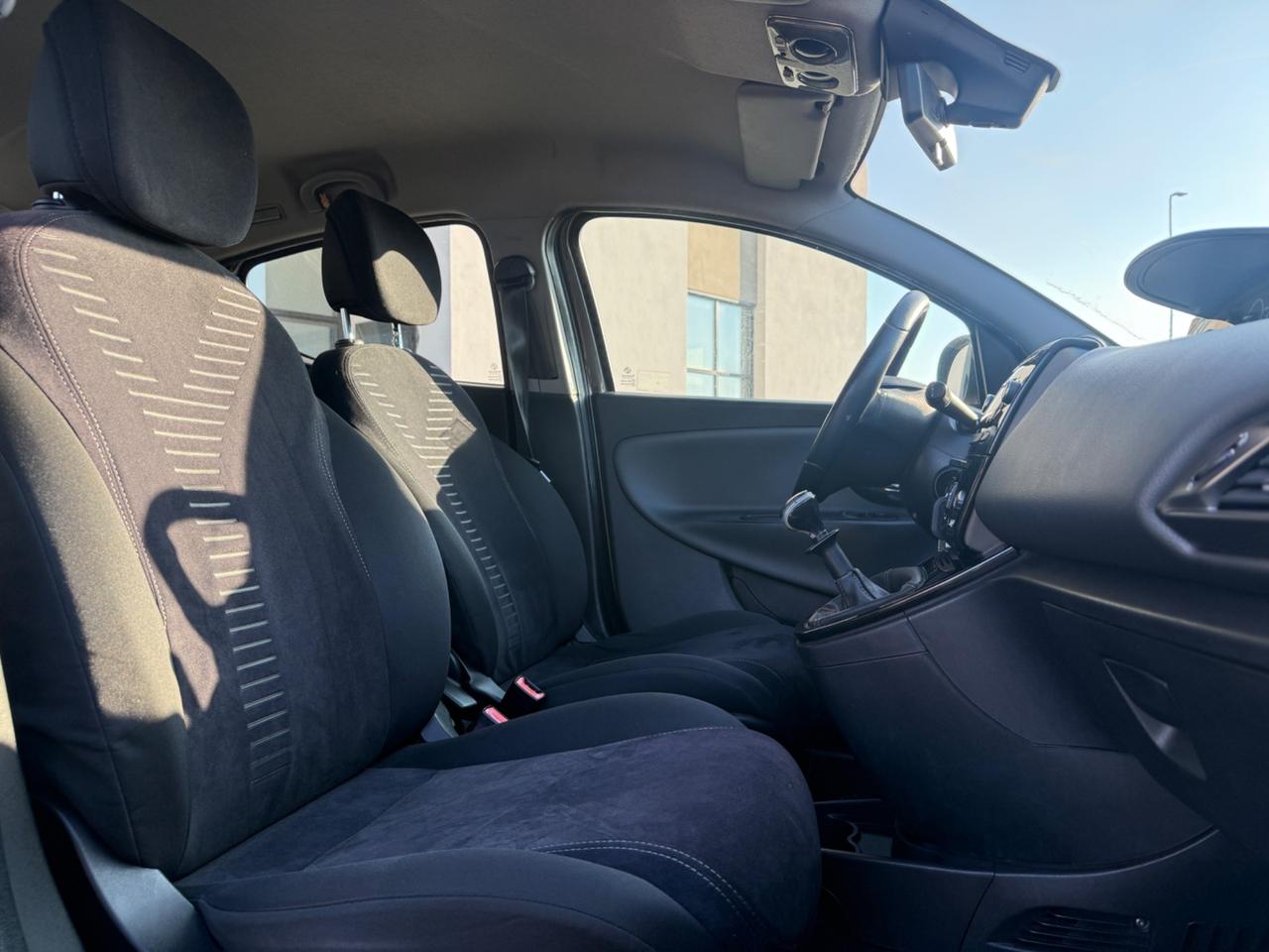 Lancia Ypsilon 1.2 69 CV 5 porte GPL Ecochic Gold