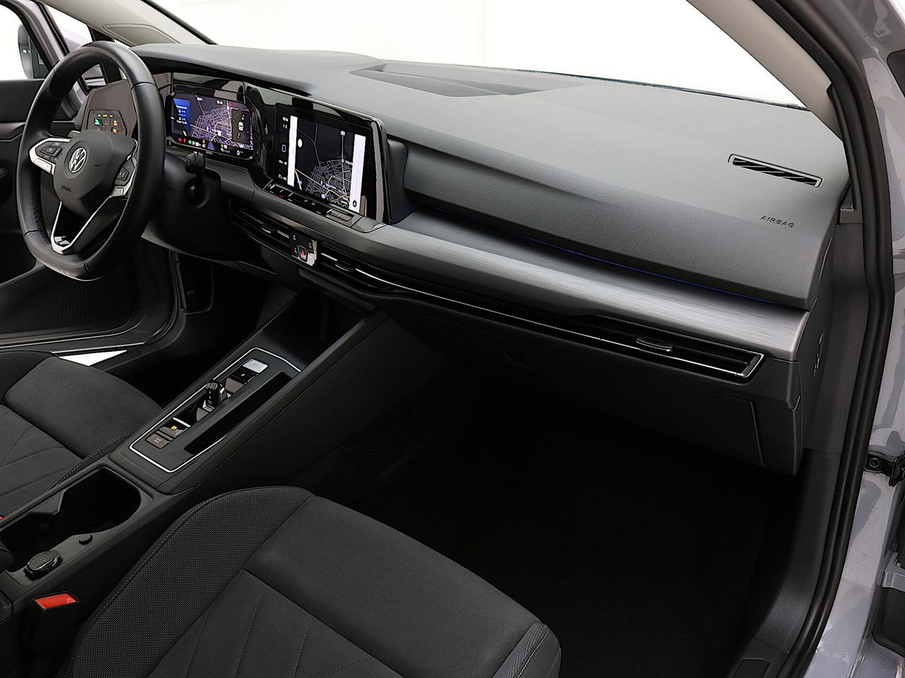 Volkswagen Golf 2.0 TDI DSG Style TETTO APRIBILE